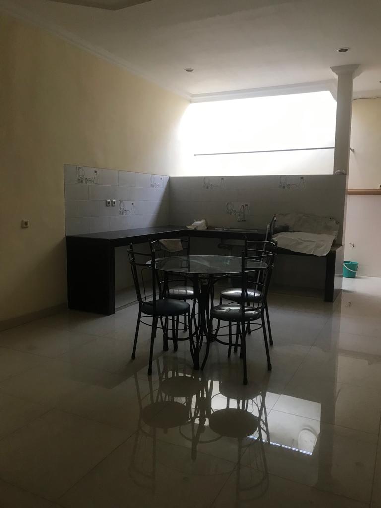 Disewakan Rumah di Meadow Green Lippo Cikarang